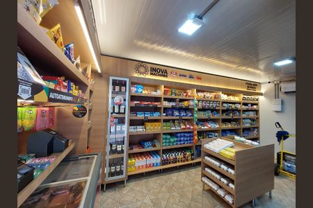 Apartamento para alugar com 75m², 3 quartos e 2 vagasÁrea comum - Minimercado 