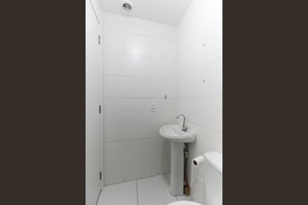 Apartamento para alugar com 33m², 2 quartos e sem vaga Apartamento para alugar com 33m², 2 quartos e sem vagaBanheiro