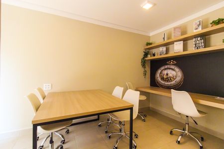 Apartamento para alugar com 33m², 2 quartos e sem vaga Apartamento para alugar com 33m², 2 quartos e sem vagaCoworking