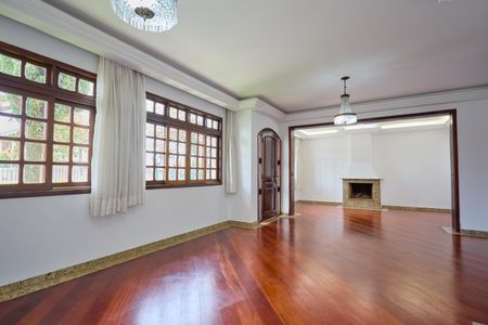 Sala de casa para alugar com 6 quartos, 296m² em Jardim Social, Curitiba