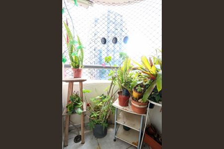 Apartamento à venda com 92m², 3 quartos e 2 vagas Apartamento à venda com 92m², 3 quartos e 2 vagasVaranda