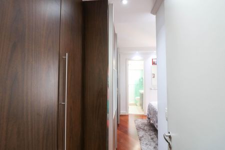 Apartamento à venda com 92m², 3 quartos e 2 vagas Apartamento à venda com 92m², 3 quartos e 2 vagasQuarto 3 - Suíte