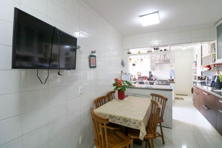 Apartamento à venda com 92m², 3 quartos e 2 vagas Apartamento à venda com 92m², 3 quartos e 2 vagasCopa
