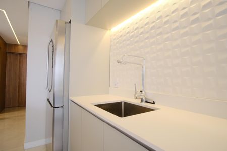 Apartamento à venda com 88m², 2 quartos e 2 vagasCozinha