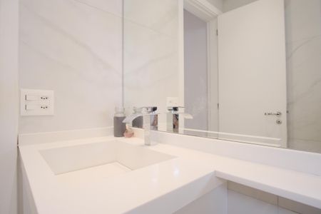 Apartamento à venda com 88m², 2 quartos e 2 vagasBanheiro da Suíte