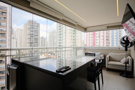 Apartamento à venda com 88m², 2 quartos e 2 vagasVaranda