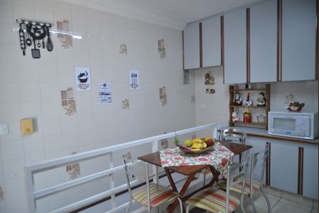 Casa à venda com 230m², 3 quartos e 4 vagasCozinha