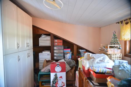 Casa à venda com 230m², 3 quartos e 4 vagasDeposito