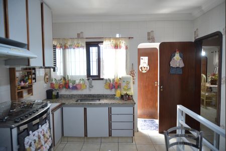 Casa à venda com 230m², 3 quartos e 4 vagasCozinha