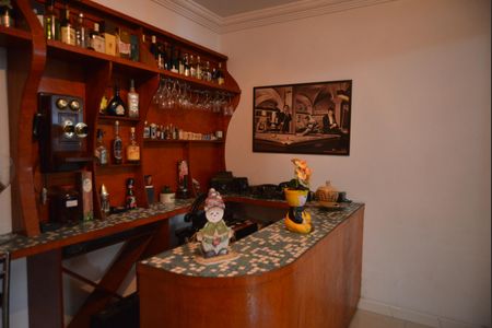 Casa à venda com 230m², 3 quartos e 4 vagasSala 2