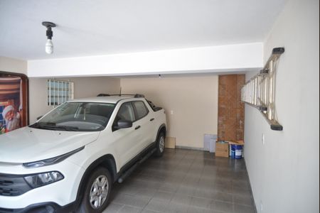Casa à venda com 230m², 3 quartos e 4 vagasGaragem