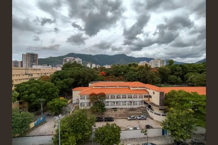 Apartamento à venda com 60m², 2 quartos e 1 vagaVista do Terraço