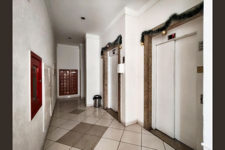 Apartamento à venda com 60m², 2 quartos e 1 vagaFachada e portaria