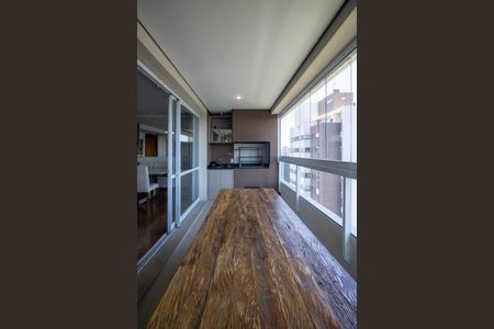 Sacada gourmet de apartamento à venda com 3 quartos, 139m² em Vila Andrade, São Paulo