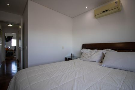 Apartamento à venda com 139m², 3 quartos e 3 vagasSuíte 2