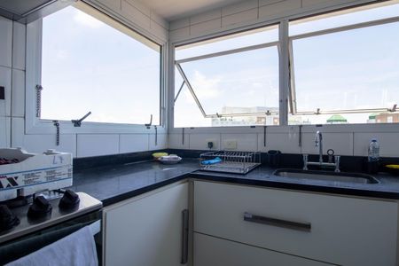 Apartamento à venda com 139m², 3 quartos e 3 vagas Apartamento à venda com 139m², 3 quartos e 3 vagasCozinha