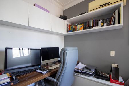 Apartamento à venda com 139m², 3 quartos e 3 vagas Apartamento à venda com 139m², 3 quartos e 3 vagasSuíte 3