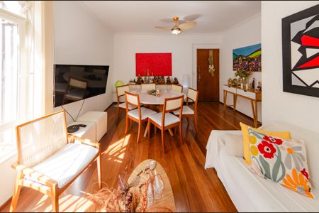 Sala de apartamento à venda com 3 quartos, 110m² em Coração Eucarístico, Belo Horizonte