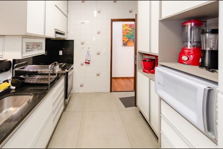 Apartamento à venda com 110m², 3 quartos e 1 vagaCozinha