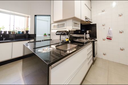 Apartamento à venda com 110m², 3 quartos e 1 vagaCozinha