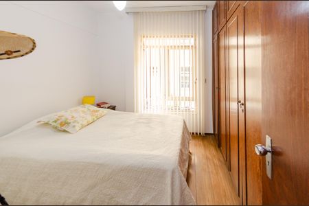 Apartamento à venda com 110m², 3 quartos e 1 vagaQuarto 2