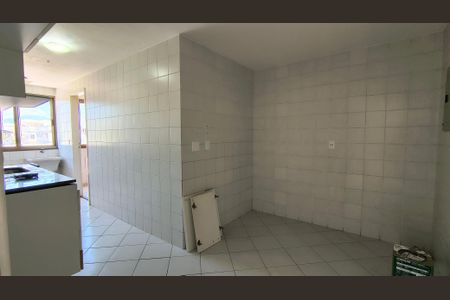 Apartamento para alugar com 214m², 3 quartos e 2 vagasCozinha e Área de Serviço 