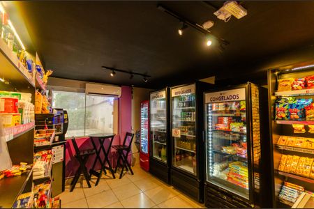 Apartamento para alugar com 45m², 2 quartos e 1 vagaMercado