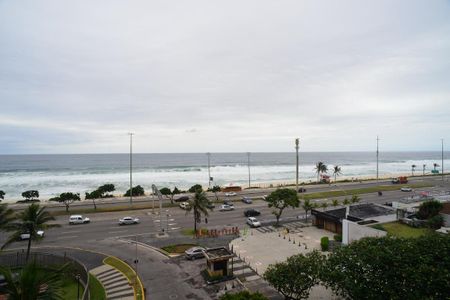 Vista da Sala e Suíte de apartamento para alugar com 1 quarto, 57m² em Barra da Tijuca, Rio de Janeiro