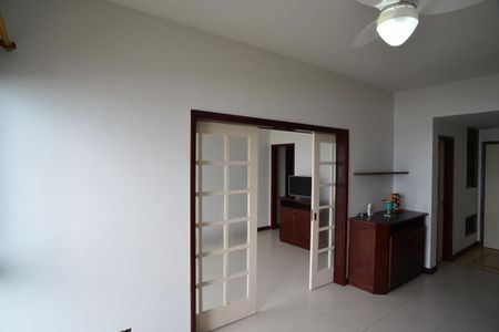 Apartamento para alugar com 57m², 1 quarto e 1 vagaSala