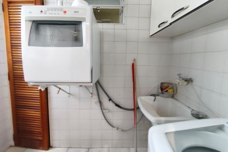 Apartamento à venda com 59m², 2 quartos e 1 vagaÁrea de Serviço