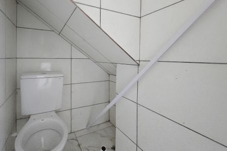 Banheiro de casa para alugar com 1 quarto, 18m² em Cidade Miramar, São Bernardo do Campo