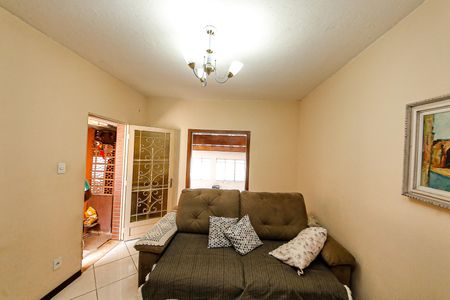 Casa para alugar com 2 quartos, 80m² em Vila Industrial, São Paulo