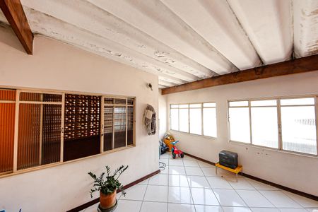 Casa para alugar com 2 quartos, 80m² em Vila Industrial, São Paulo