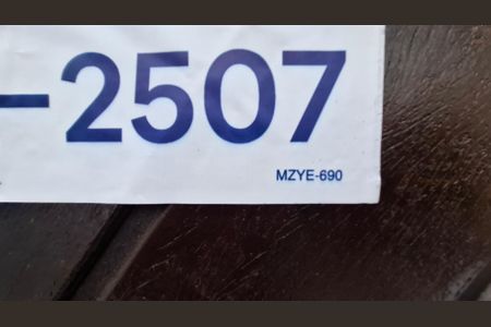 Casa à venda com 200m², 4 quartos e 2 vagas Casa à venda com 200m², 4 quartos e 2 vagasCód plaquinha