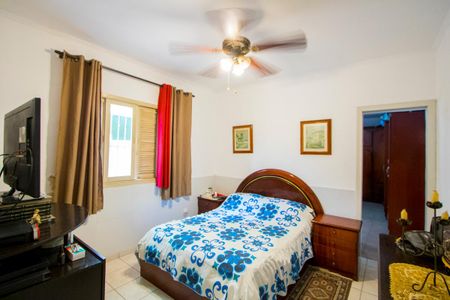 Casa à venda com 200m², 4 quartos e 2 vagas Casa à venda com 200m², 4 quartos e 2 vagasQuarto 1 - Suíte