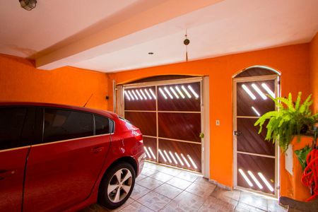 Casa à venda com 200m², 4 quartos e 2 vagas Casa à venda com 200m², 4 quartos e 2 vagasGaragem