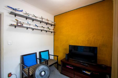 Casa à venda com 200m², 4 quartos e 2 vagas Casa à venda com 200m², 4 quartos e 2 vagasQuarto 3