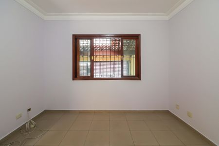 Casa para alugar com 125m², 3 quartos e 2 vagasSala