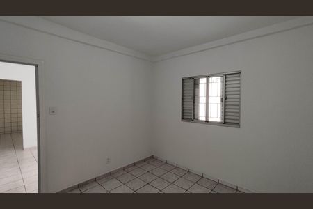 Quarto de casa para alugar com 1 quarto, 50m² em Jardim Ipanema, Ferraz de Vasconcelos