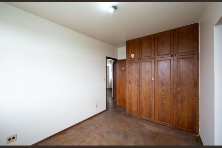 Apartamento à venda com 126m², 4 quartos e 2 vagasQUARTO4