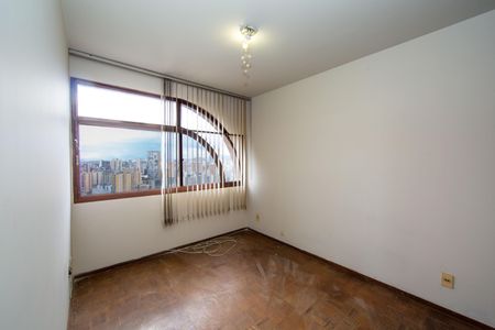 Apartamento à venda com 126m², 4 quartos e 2 vagasQUARTO1