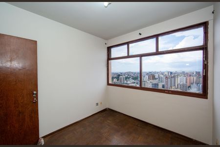 Apartamento à venda com 126m², 4 quartos e 2 vagasQUARTO3