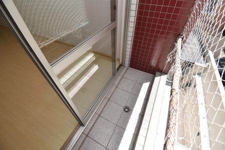 Sacada de kitnet/studio para alugar com 1 quarto, 24m² em Centro, Curitiba