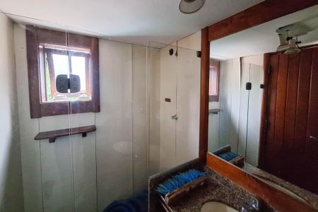 Casa de condomínio para alugar com 400m², 4 quartos e 4 vagasBanheiro Social