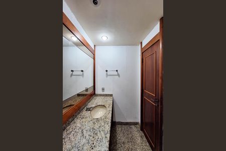 Casa de condomínio para alugar com 400m², 4 quartos e 4 vagasLavabo 2