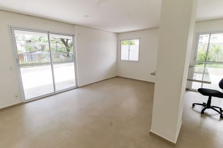 Apartamento para alugar com 39m², 2 quartos e 1 vagaÁrea comum - Salão de festas