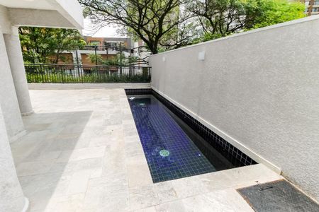 Apartamento para alugar com 39m², 2 quartos e 1 vagaÁrea comum - Piscina