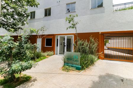 Apartamento para alugar com 39m², 2 quartos e 1 vagaFachada e portaria