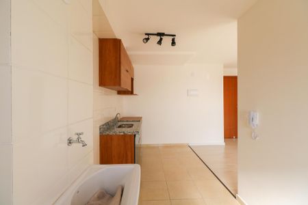 Apartamento para alugar com 54m², 2 quartos e 1 vaga Apartamento para alugar com 54m², 2 quartos e 1 vagaCozinha e Área de Serviço