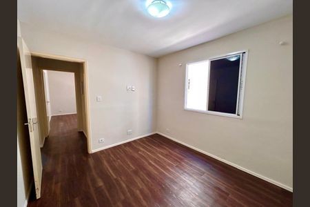 Quarto 2 de apartamento para alugar com 2 quartos, 62m² em Jardim Barbosa, Guarulhos